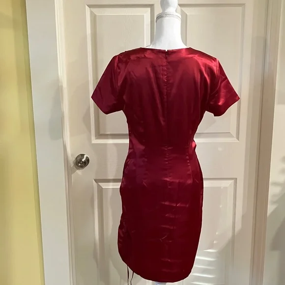 Newport News Red Christmas Dress - Picture 5 of 8